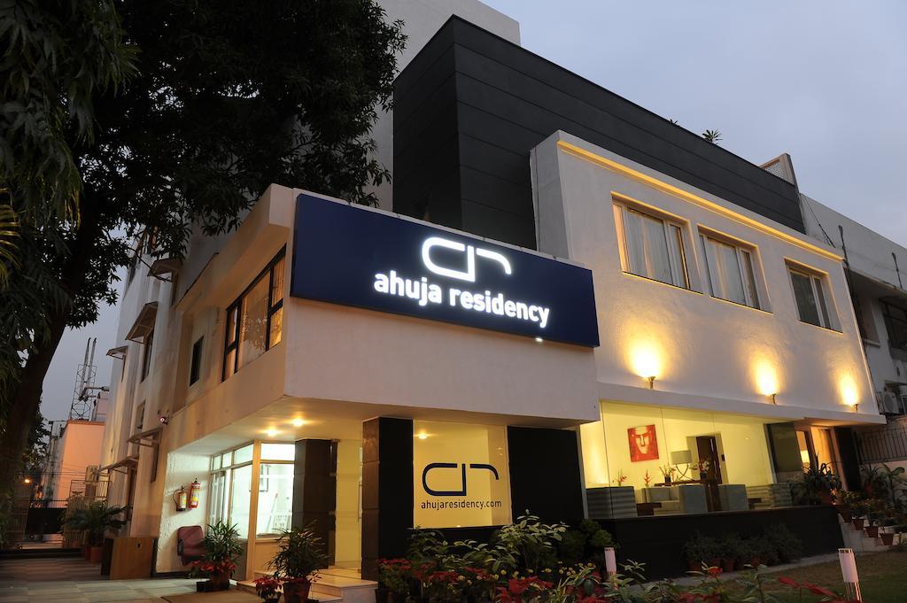 Ahuja Residency Sunder Nagar Hotel New Delhi Bagian luar foto