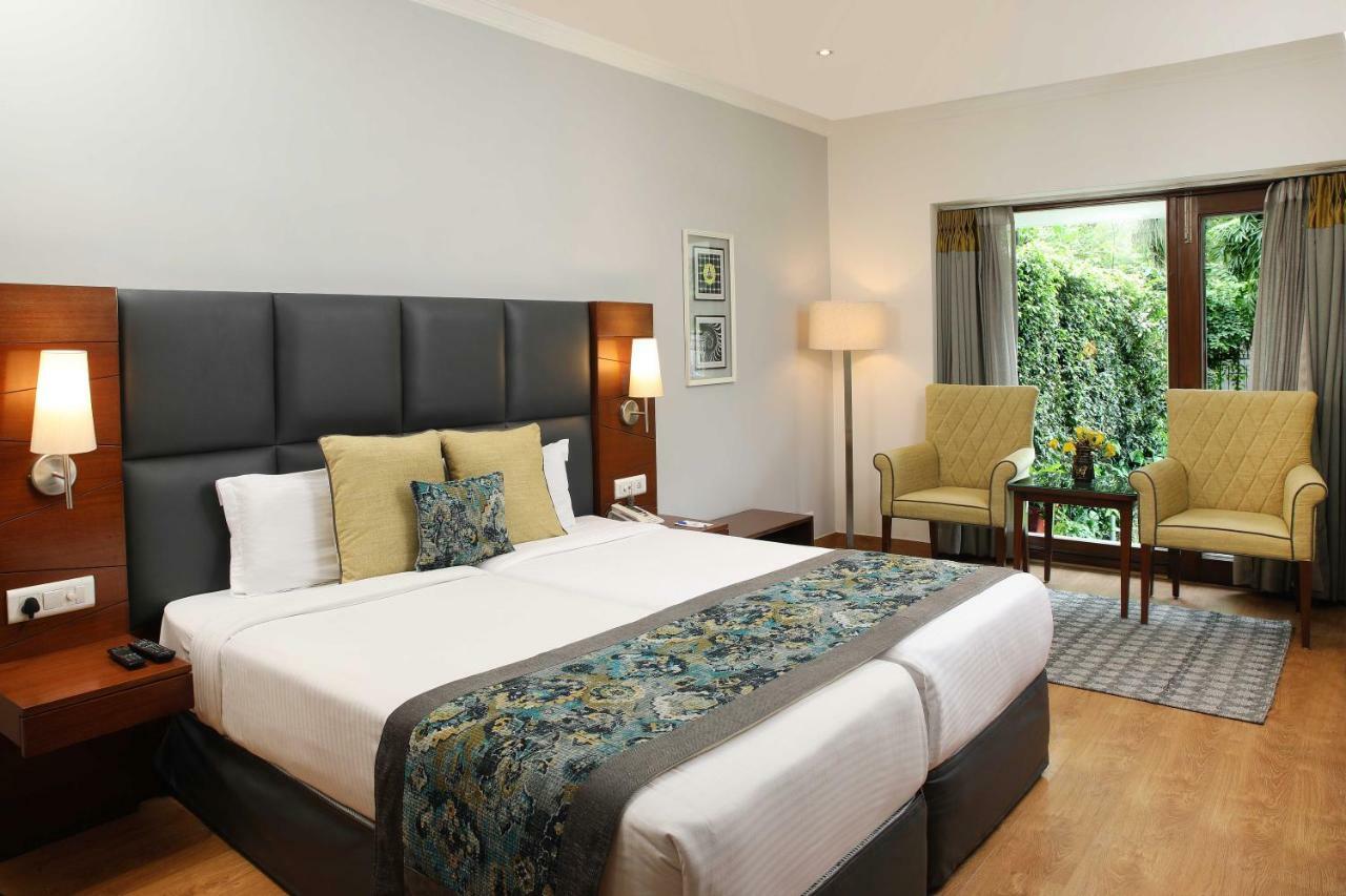 Ahuja Residency Sunder Nagar Hotel New Delhi Bagian luar foto